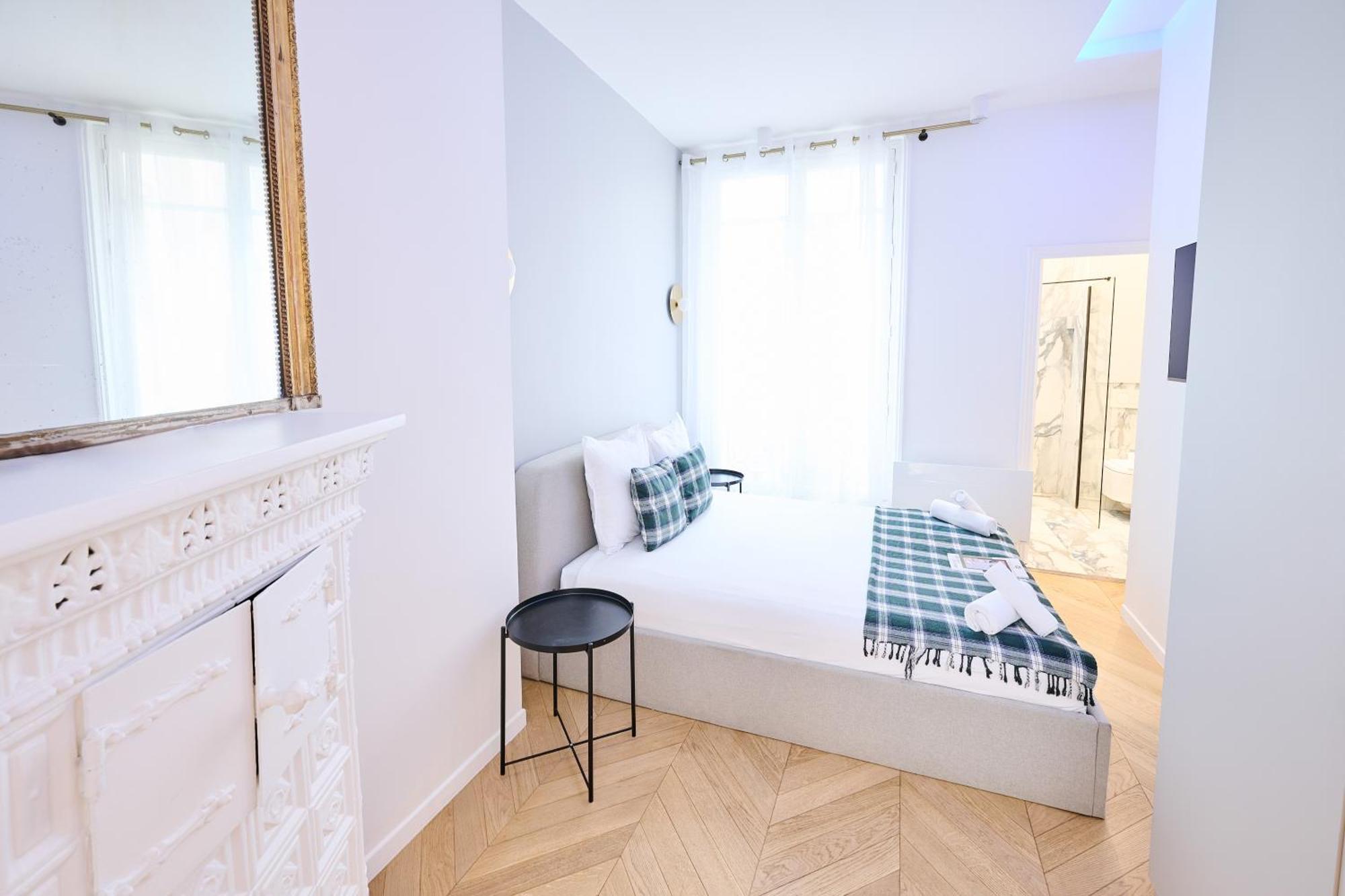 Champs Elysees!Montaigne, New Luxurious 6Pers Flat Διαμέρισμα Παρίσι Εξωτερικό φωτογραφία